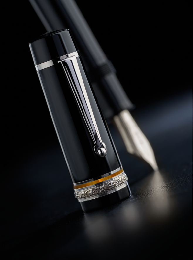 MAGNIFICA ORANGE "K"